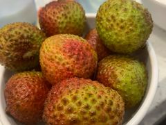 -龍歌自助小火锅(芝罘万达店)