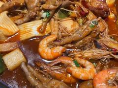 -徐记小怪兽肉蟹煲(中央大街店)