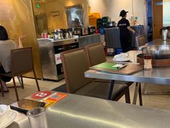 -胡须佬鸡煲四季火锅店(石厦西村直营店)