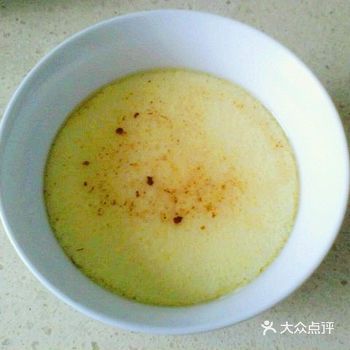 非常喜欢吃水蒸蛋，百吃不厌，刚开始做水蒸蛋时