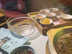 -麻辣英雄重庆火锅(二城广场店)