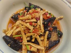 -堤角朱爹爹烧烤·武汉猪肉串(光谷金融港店)