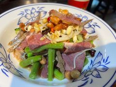 -蓝田九大碗民俗食府(蓝田店)