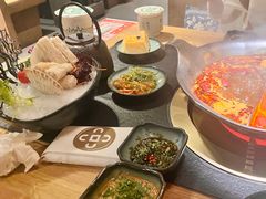 -湊湊火锅·茶憩(恒隆广场店)
