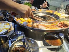 -哈哈碳都·牛肋条无限自助烤肉(宝龙店)