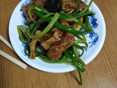 -矮子粉店1985·长沙米粉(湘春路店)