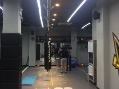 -Freedom Fitness私教健身俱乐部(徐虹北路店)