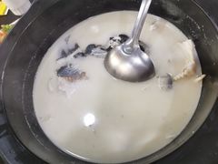 -雪野鱼头大王邢府公老店(雪野湖店)