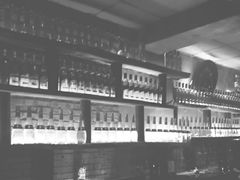 -Helens海伦司小酒馆(红旗南路店)