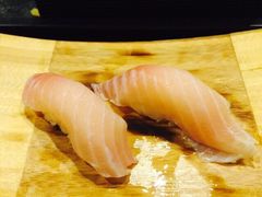 鲷鱼握寿司-石屋料理(南京西路店)