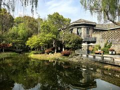 -河畔春天时尚餐厅