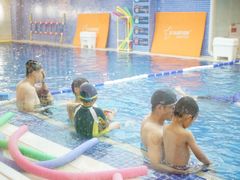 -戊辰亲子游泳俱乐部