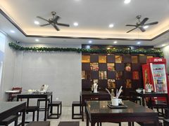 -鸿兴面馆馄饨小笼(稻香店)