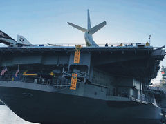 -中途岛号航空母舰博物馆