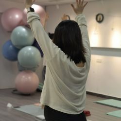 -爱尔乐美孕产瑜伽·普拉提