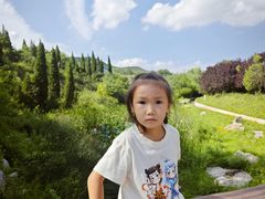 -雪山彩虹谷景区