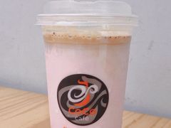 莓莓拿铁咖啡-CoCo都可(恒隆456店)