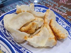 -长人馄饨铺(解放街店)