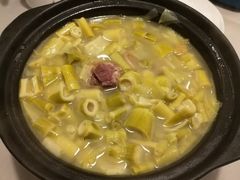 -临安鲲凌餐厅(钱王大街店)