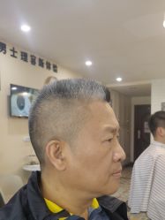 -韦恩先生Barbershop英式男士理发馆