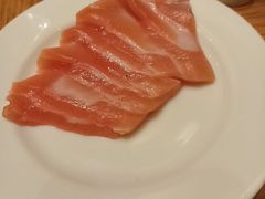 -华邑酒店·鲜艳全日自助餐厅