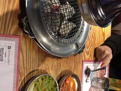 -青瓦炭韩潮烤肉(花园道店)