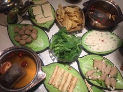 -一叶一世界·素食餐厅(锦华万达店)
