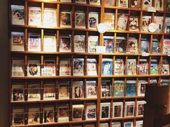 -猫的天空之城概念书店(杭州南宋御街店)