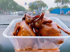 招牌妙龄鸽-煲煲掂风味煲仔饭餐厅(西区店)