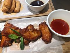 香草烤鸡翅-老佛爷铜炉蛙锅(海岸城店)