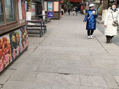 -绳金塔