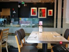 大堂-必胜客(证大大拇指店)