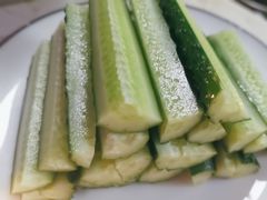 -路边边地标烧烤·川菜·小龙虾·音乐酒馆(良乡长虹店)