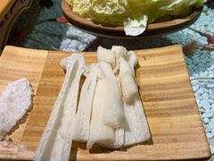-慢丽江·云南野生菌土鸡锅(付家庄店)