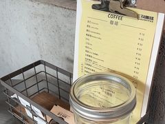 -三勾JJJ Burger&Coffee(梅溪湖店)