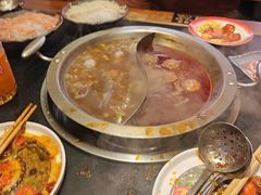 -沸炉重庆老火锅(军事博物馆店)