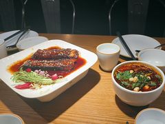 -融味餐厅(宝龙环湖店)