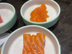 -川骄海鲜自助(王府井奥莱UP TOWN店原世界之花店)