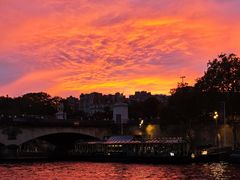 -Bateaux Mouches塞纳河游船
