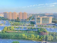 -上海虹桥西郊假日酒店