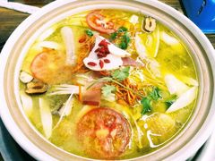 -云南印象昭通天麻火腿鸡(新疆石油花园二期店)