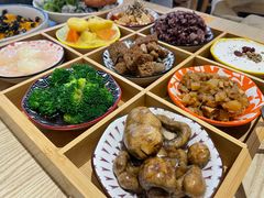 -轻蔬不用等·素食(江苏路店)