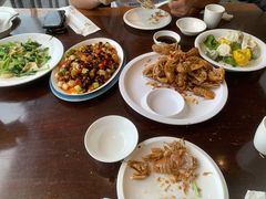 -赶海部落海鲜城(海阳路店)