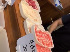 -天成·潮州牛肉脆肉鱼生蚝自助火锅