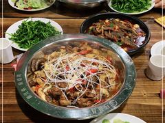 -弓虽昌焖烧鸡(大竹林店)