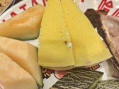 -哈哈碳都·牛肋条无限自助烤肉(宝龙店)