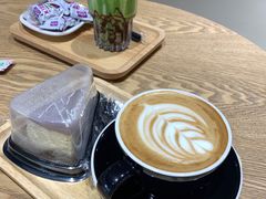 -藏猫猫咖啡主题馆(中央大道店)