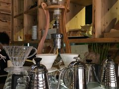 -Who乎coffee&bar