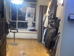 -红像馆连锁精致证件照职场照(中关村店)