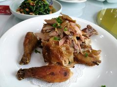 红菜坊自制熏鸡-红菜坊·烤鸭·川鲁宴(石园店)
